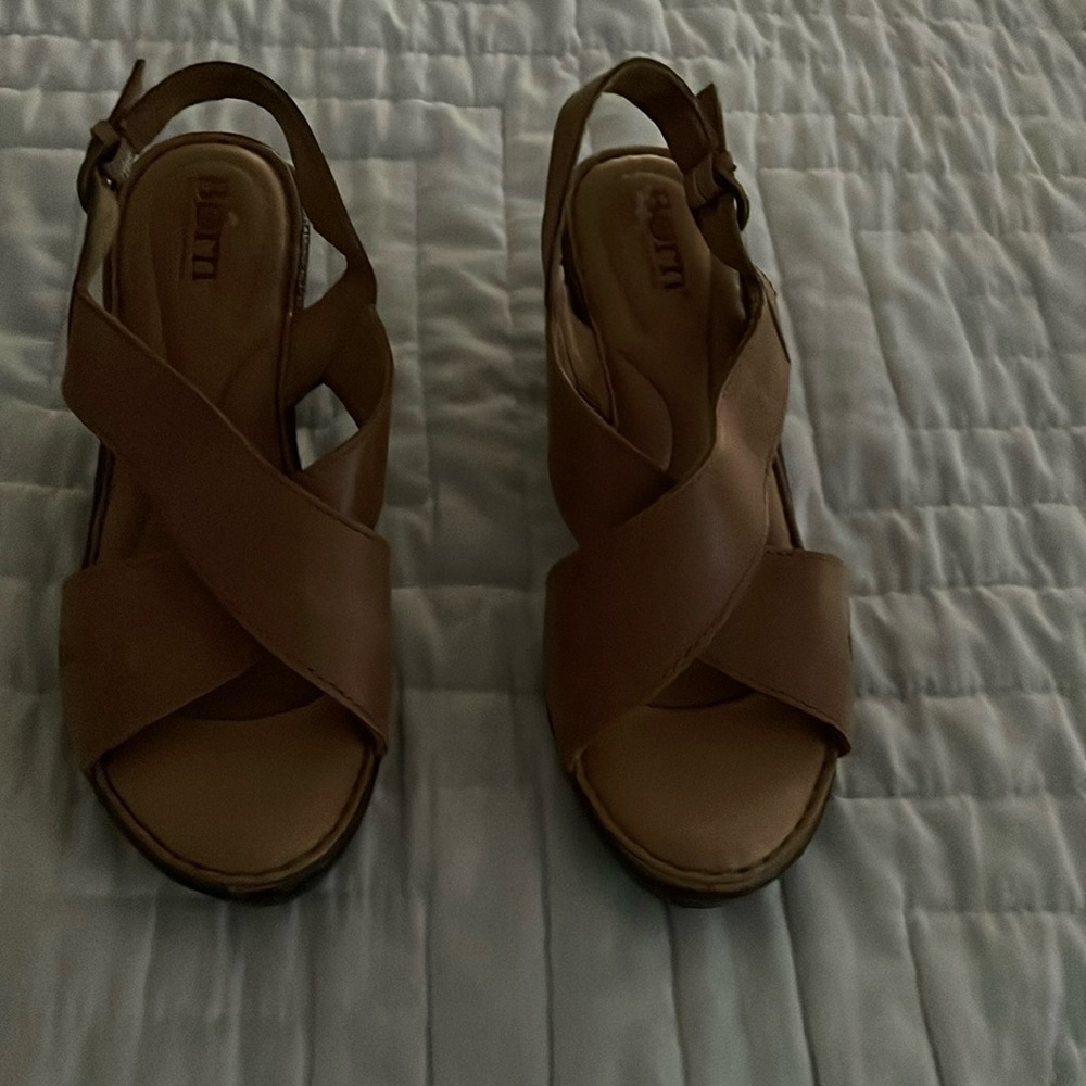 Born wedge sandals